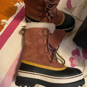 Sorel Caribou Boots Size 5.5